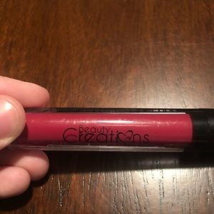 Beauty Creations long wear lipgloss